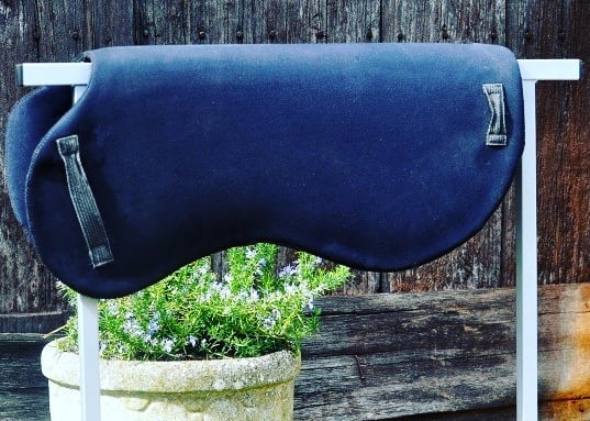 Weight pads for rental in Madrid. Visit AL EQUINE Mobile Shop   from today, Thur...